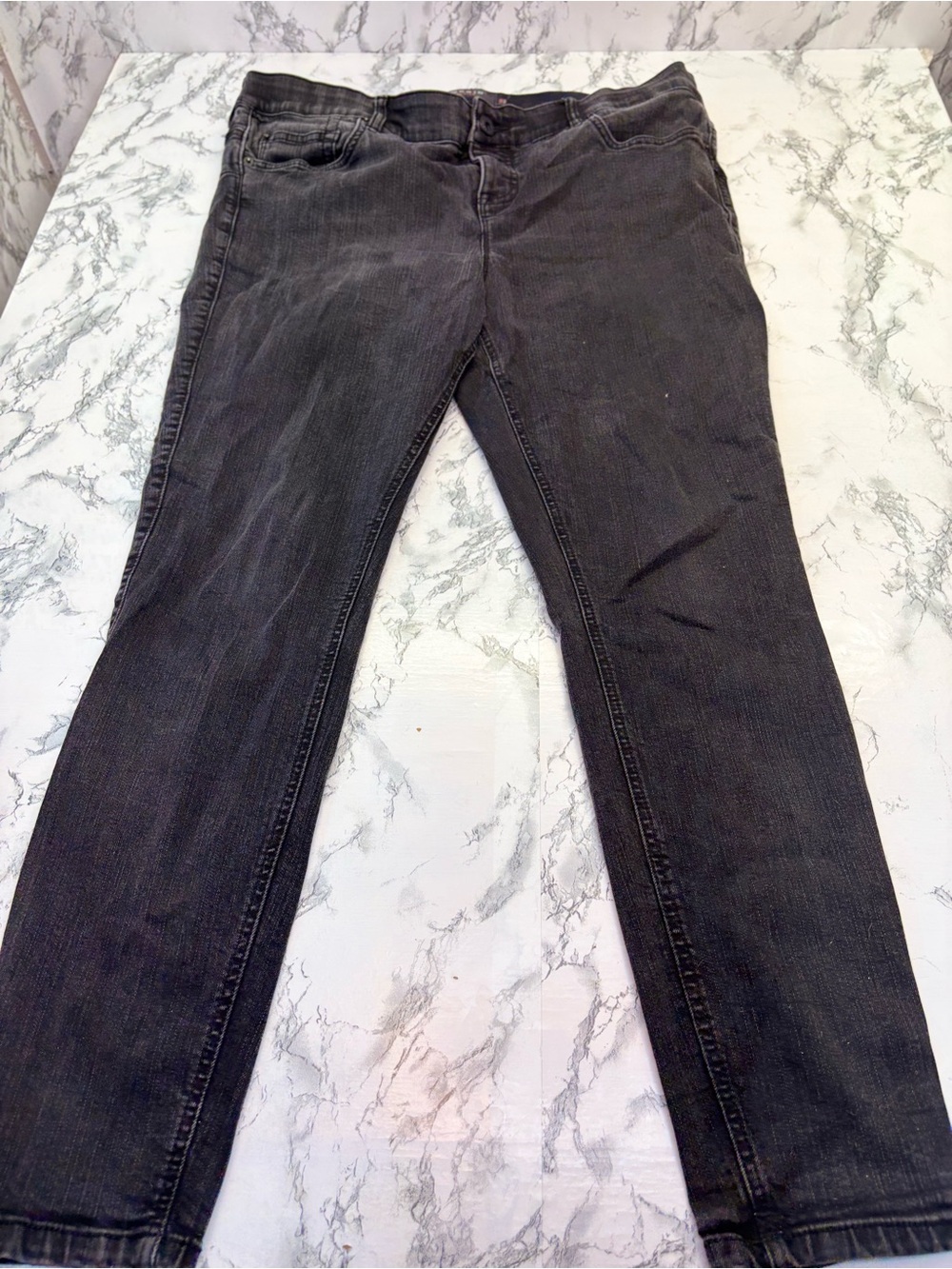 torrid Bombshell Skinny Super soft Black Skinny Jeans Size 18